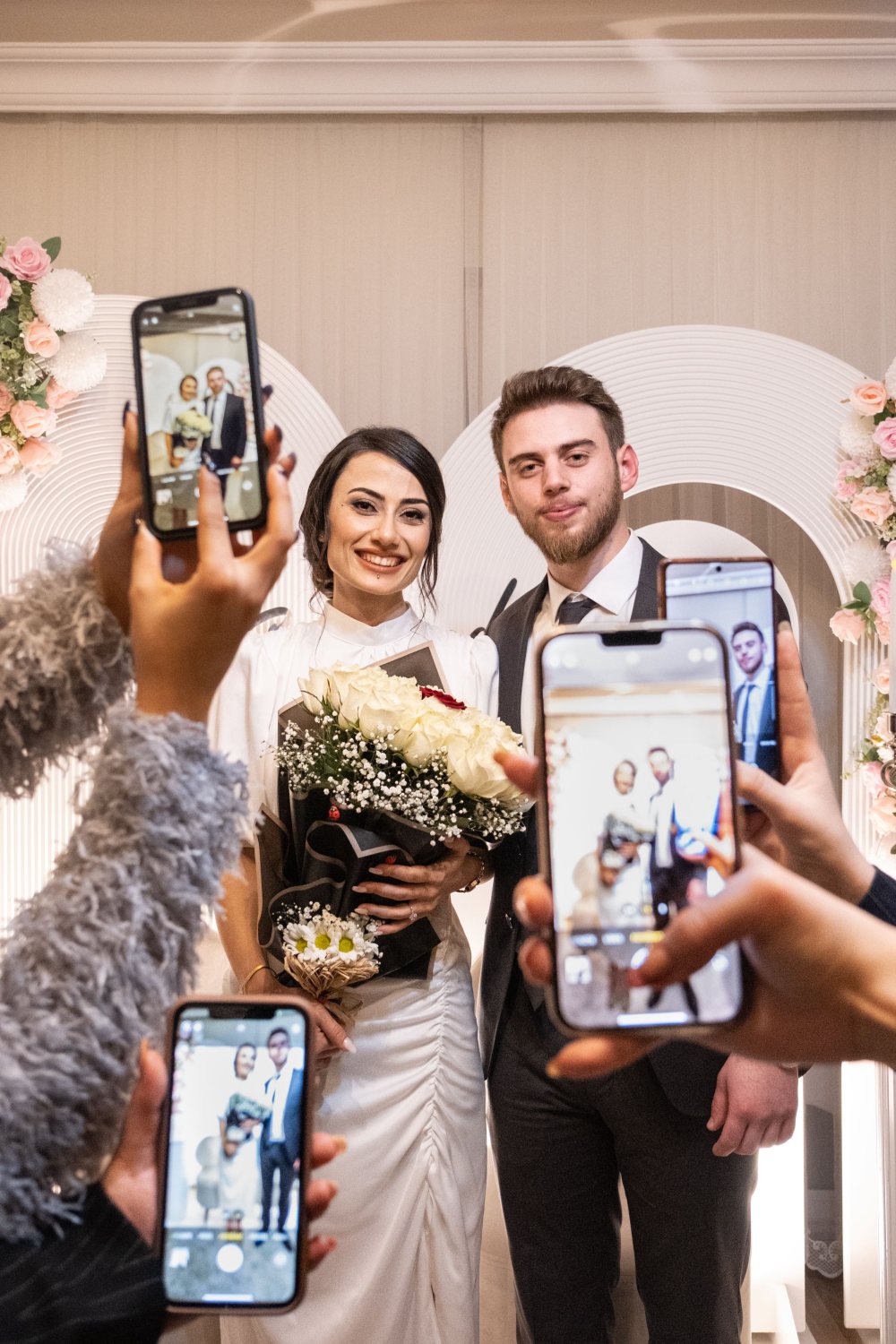 Cómo recopilar las fotos y los videos de tus invitados